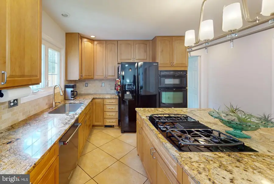 8100 Tall Timber Dr, Gainesville, VA 20155 - #3