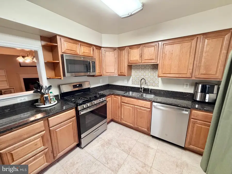 13154 Quann Ln, Woodbridge, VA 22193 - #3