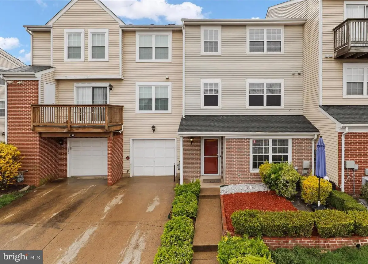 7994 Coachcrest Ct, Manassas, VA 20109 - #1