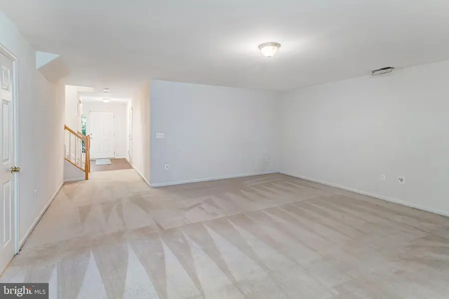 3003 Frankfurt Ct, Woodbridge, VA 22191 - #3