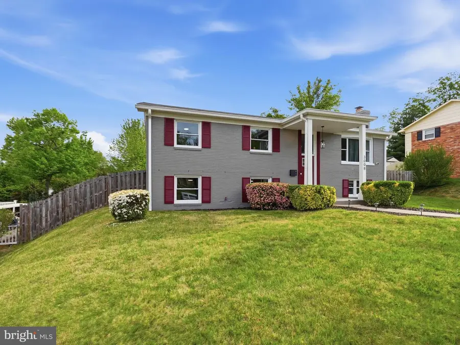 3008 Albany Ct, Woodbridge, VA 22193 - #3
