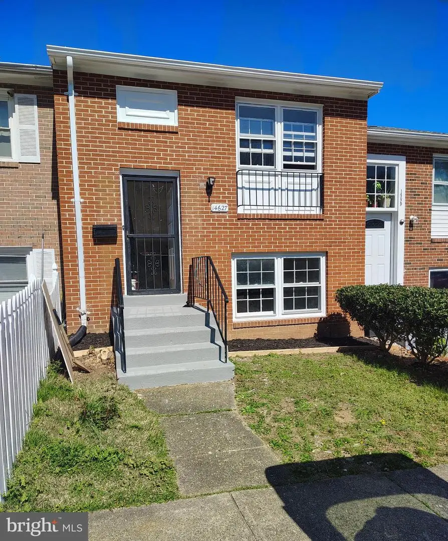14627 Bakersfield St, Woodbridge, VA 22193 - #1