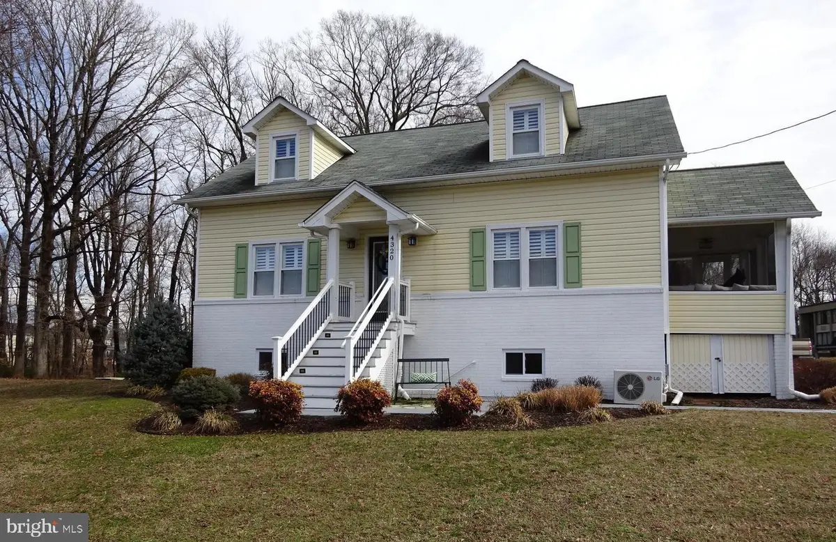 4324 Inn St, Triangle, VA 22172 - #1
