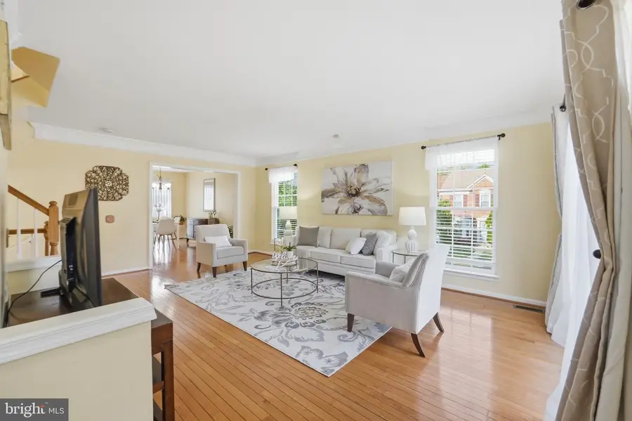 3940 Brickert Pl, Woodbridge, VA 22192 - #3