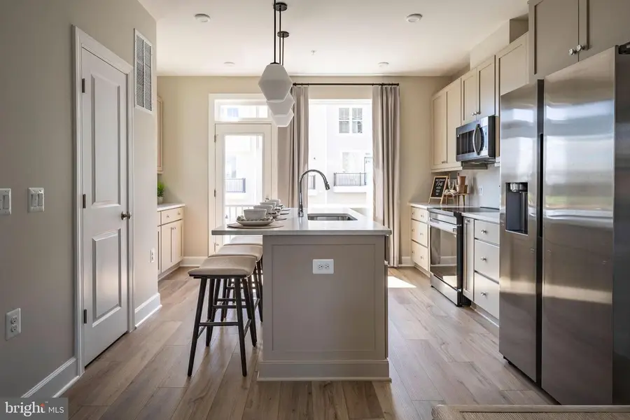 13801 Chrisswind Ave, Woodbridge, VA 22191 - #2