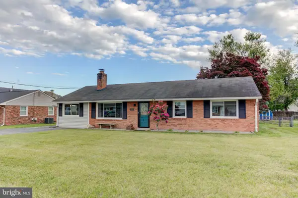 1105 Laurel St, WOODBRIDGE, VA 22191