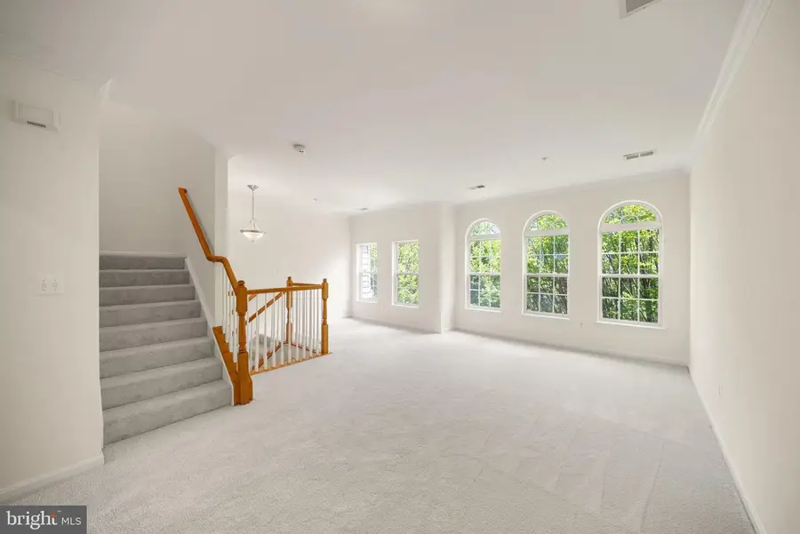 7152 Little Thames Dr #188, Gainesville, VA 20155 - #2