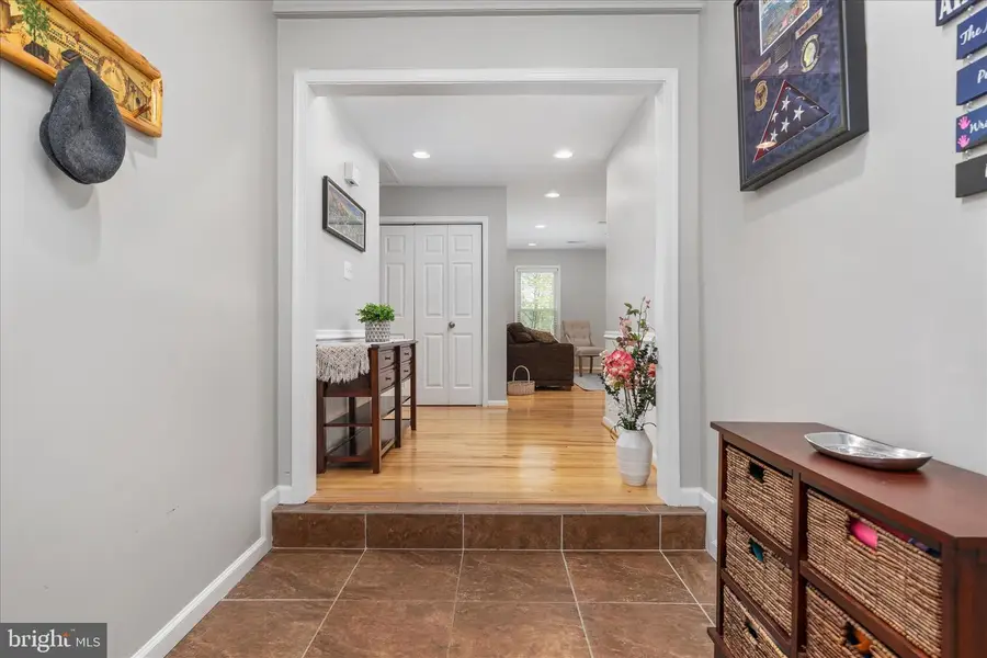 7821 Ontario Rd, Gainesville, VA 20155 - #3