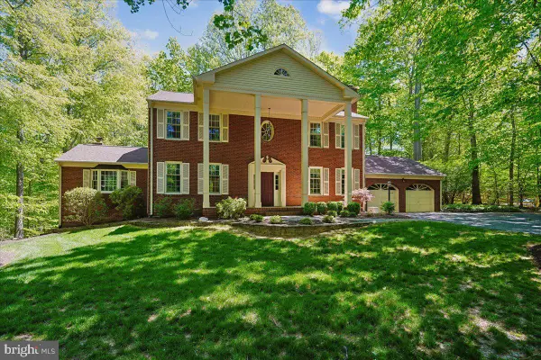 11215 Caisson Ct, WOODBRIDGE, VA 22192