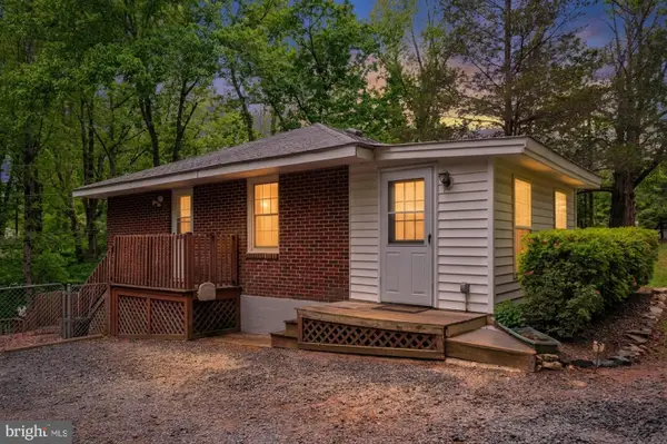 7007 Signal Hill Rd, MANASSAS, VA 20111