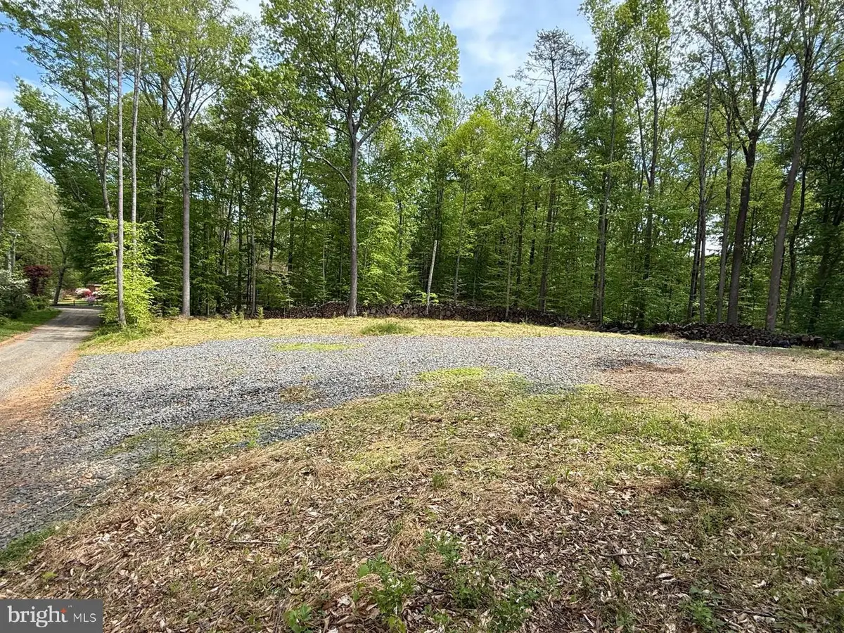 11837 Lester Rd, Manassas, VA 20112 - #1