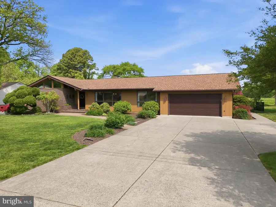 908 Bay St, Woodbridge, VA 22191 - #2