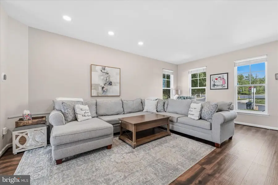 9050 Marble Falls Ct, Bristow, VA 20136 - #3