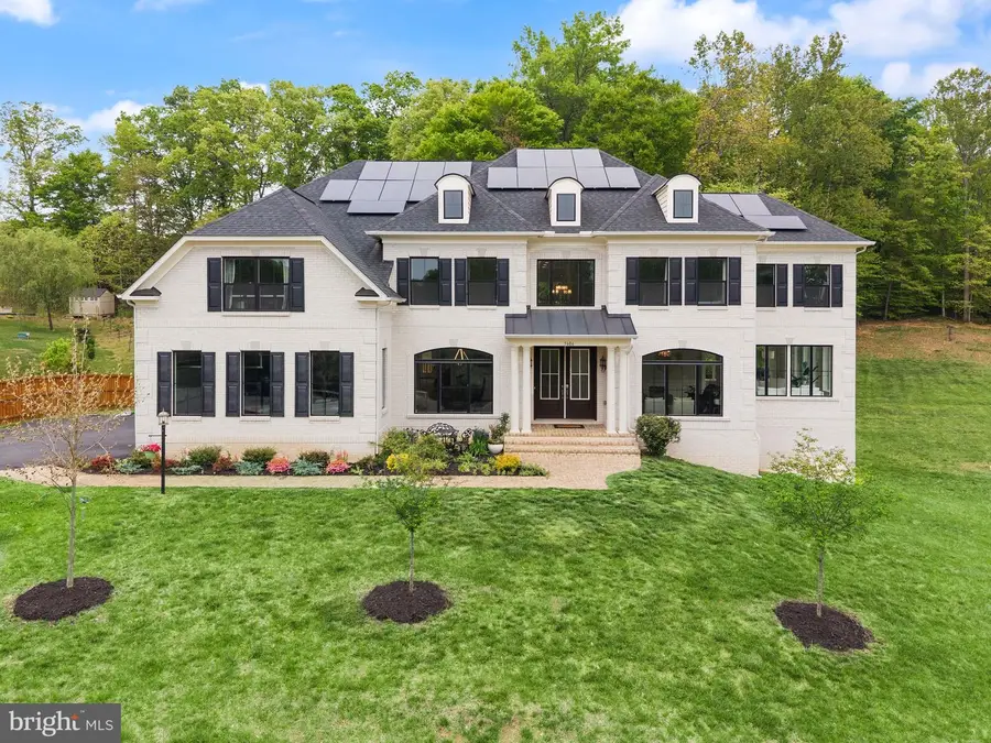 5606 Beachview Creek Dr, Woodbridge, VA 22192 - #2