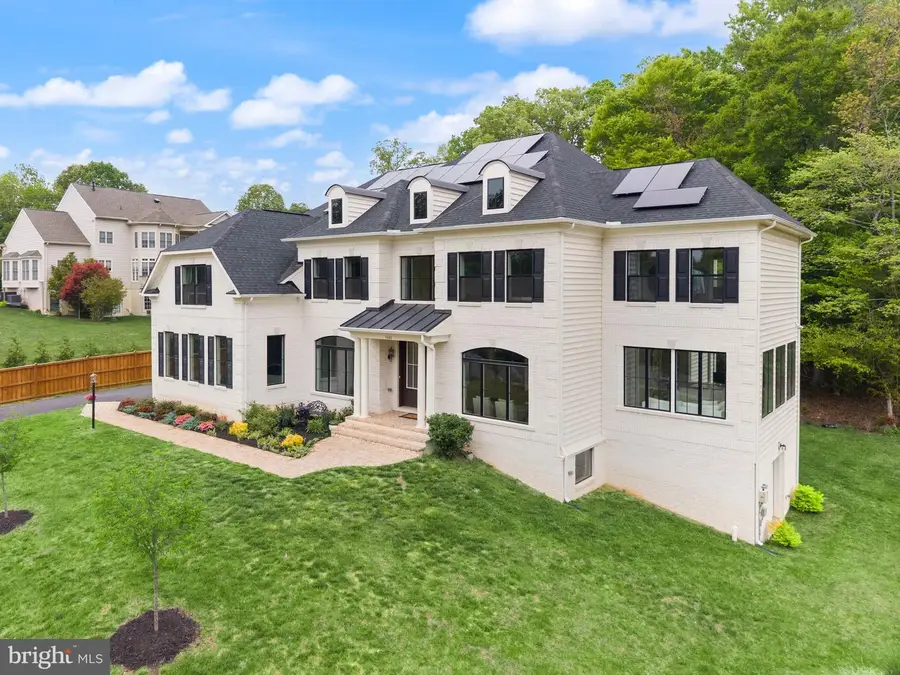 5606 Beachview Creek Dr, Woodbridge, VA 22192 - #3
