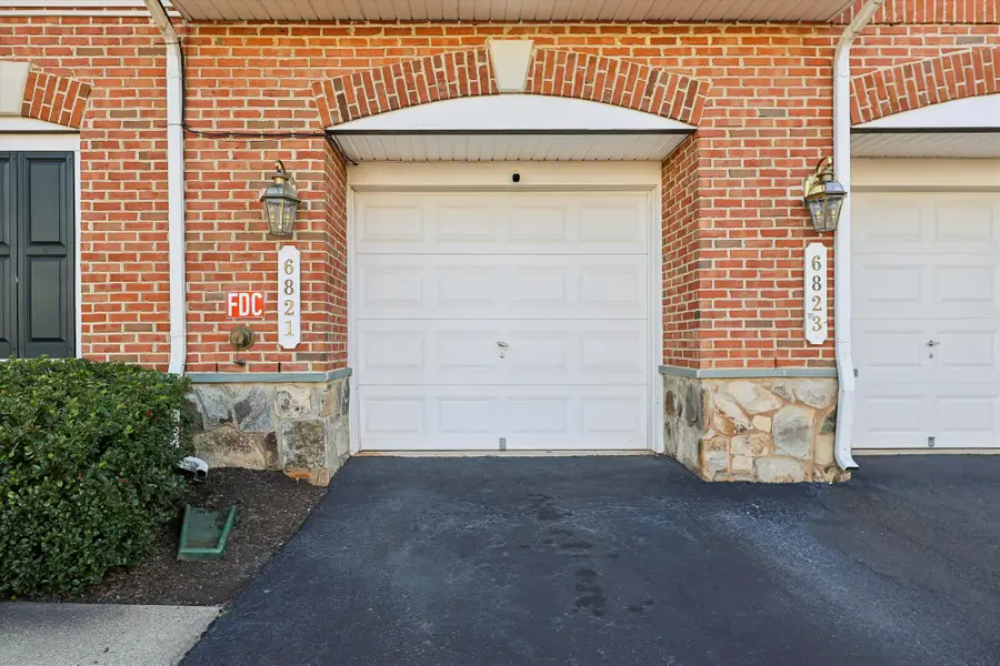 6821 Hampton Bay Ln, Gainesville, VA 20155 - #3