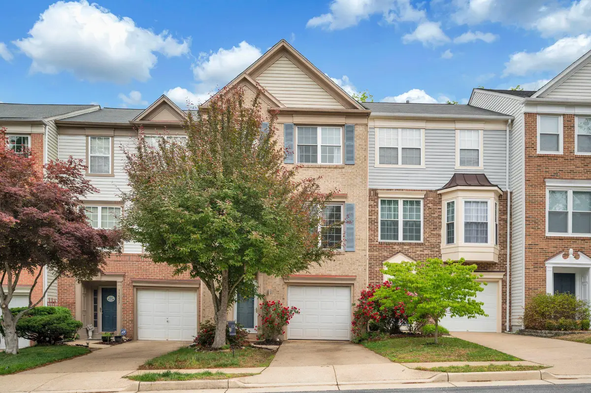 11539 Bertram St, Woodbridge, VA 22192 - #1