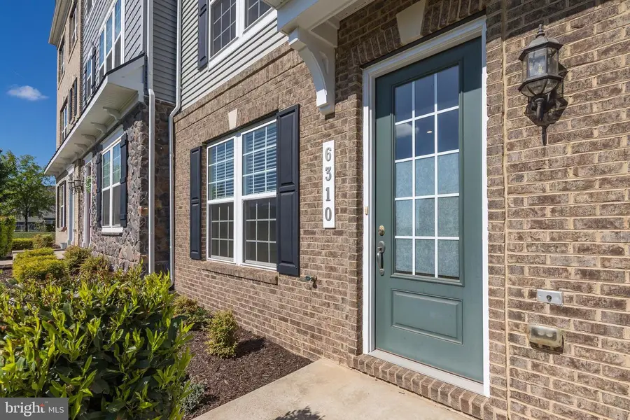 6310 Berkley Bridge Pl, Haymarket, VA 20169 - #2