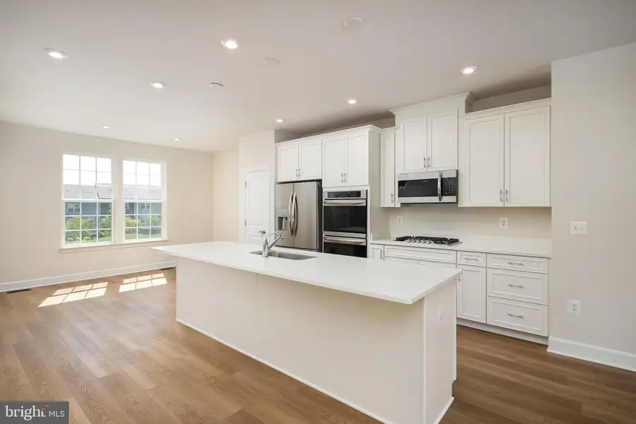 6310 Berkley Bridge Pl, Haymarket, VA 20169 - #3