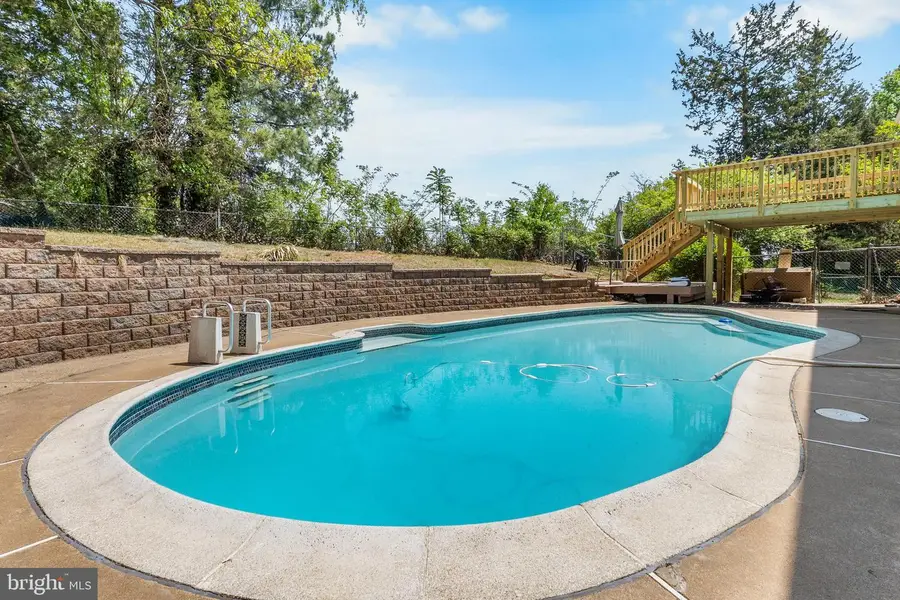 1607 Ashford Pl, Woodbridge, VA 22191 - #3