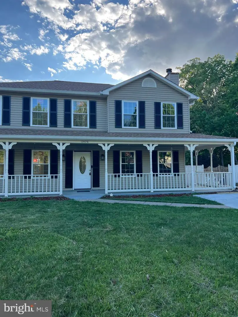 13428 Orangewood Dr, Woodbridge, VA 22193 - #2