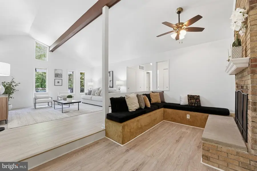 12700 Westport Ln, Woodbridge, VA 22192 - #2