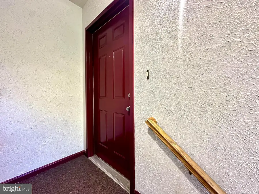 12318 Wadsworth Way, Woodbridge, VA 22192 - #2