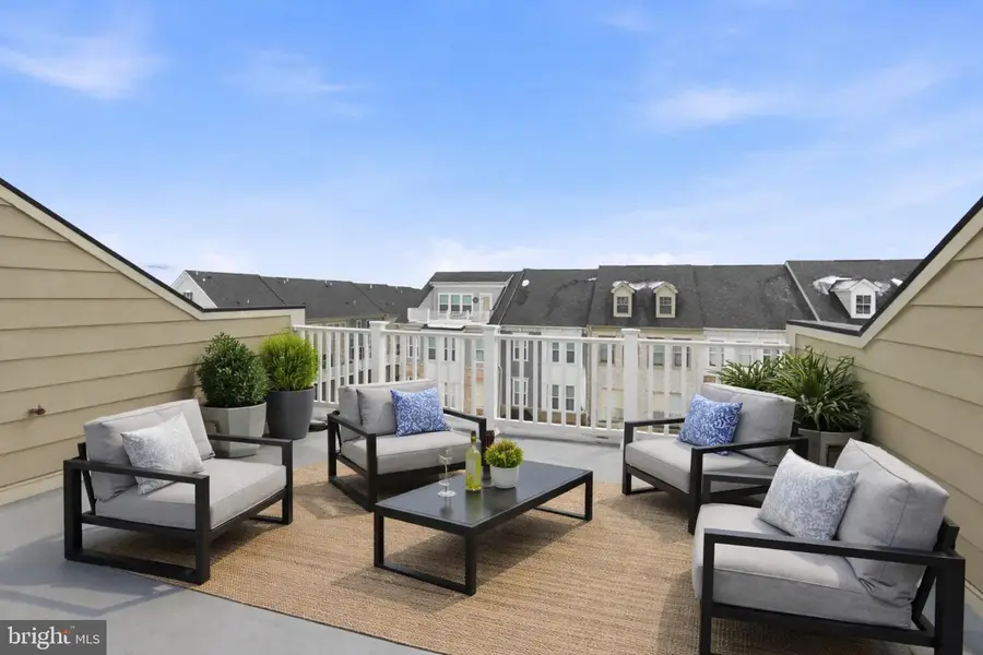17354 Redshank Rd, Dumfries, VA 22026 - #3