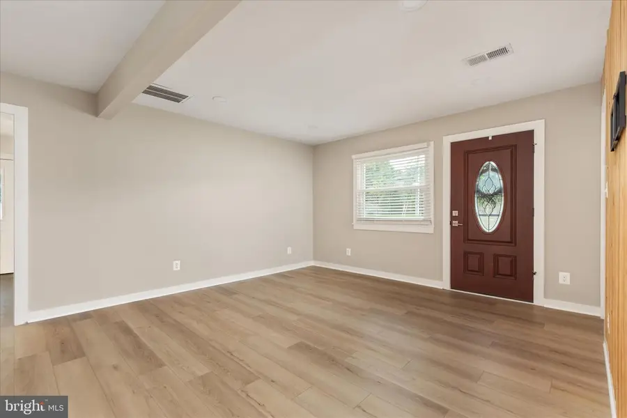 14013 Glenkirk Rd, Gainesville, VA 20155 - #3