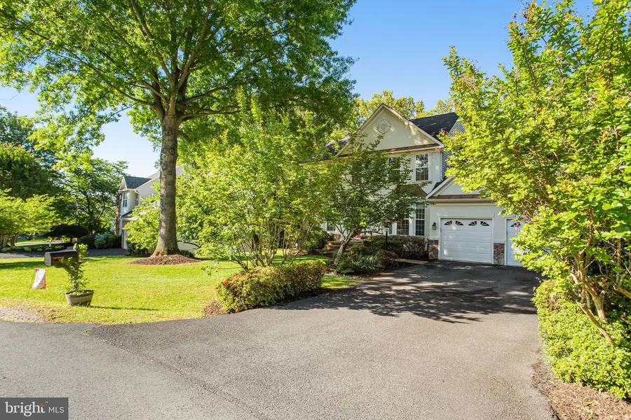 13676 Andorra Dr, Woodbridge, VA 22193 - #2