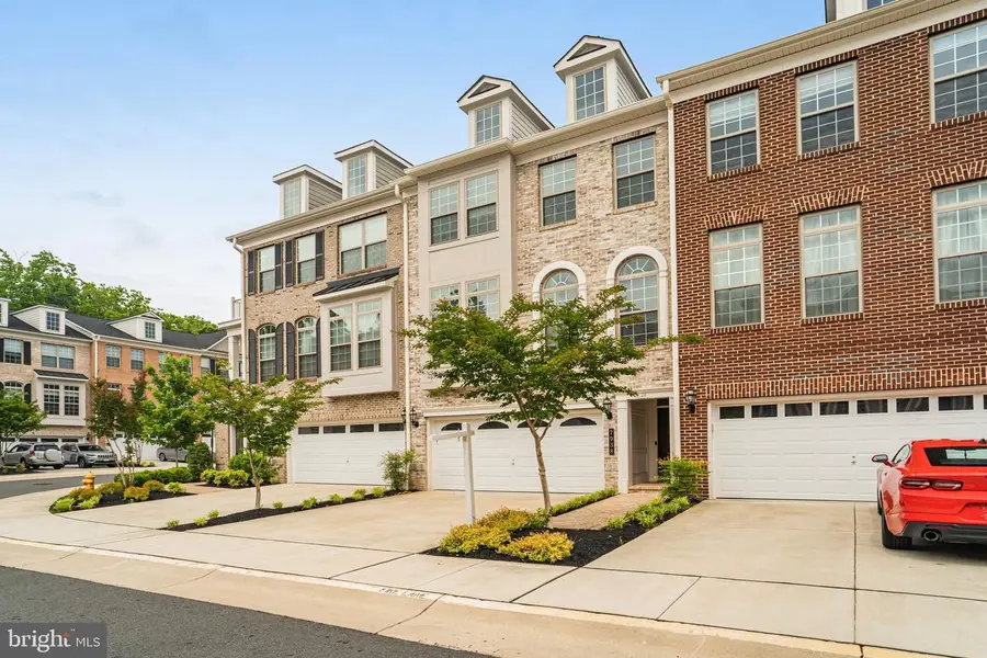 7938 Turtle Creek Cir, Gainesville, VA 20155 - #2