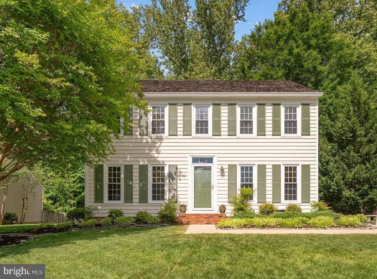 3110 Woods Cove Ln, Woodbridge, VA 22192 - #1