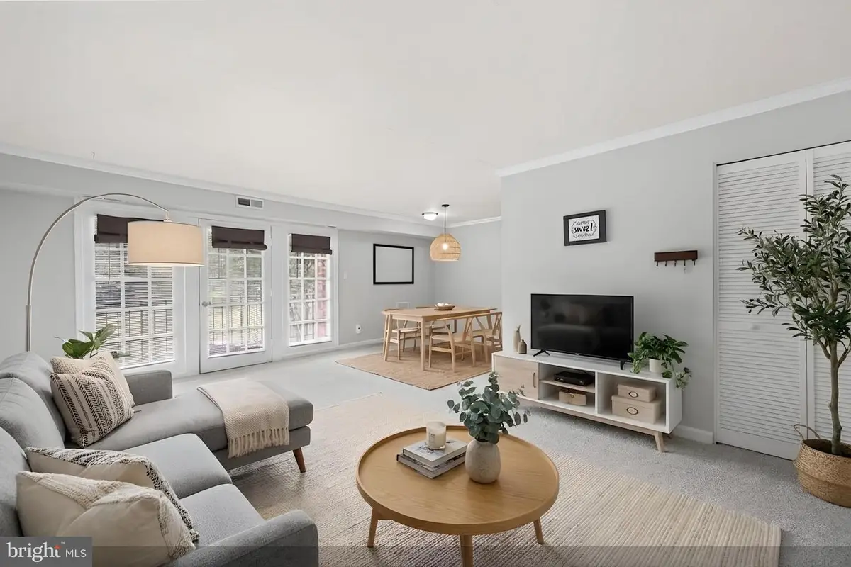 12711 Gordon Blvd #82, Woodbridge, VA 22192 - #1