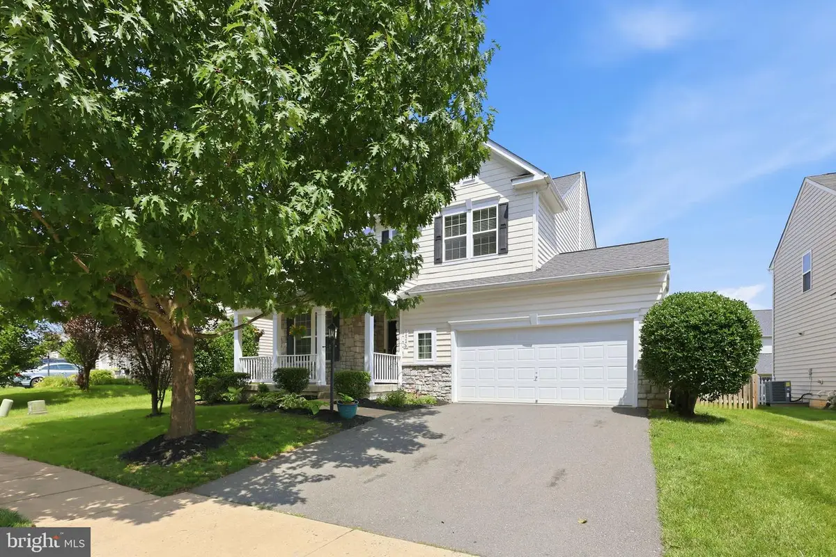 14246 Ladderbacked Dr, Gainesville, VA 20155 - #1