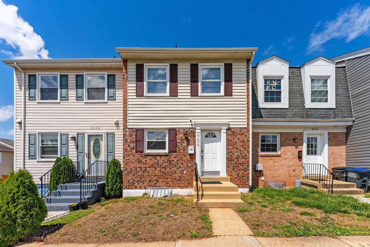 8636 Newton Pl, Manassas, VA 20111 - #1