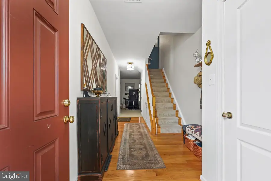 967 Herons Run Ln, Woodbridge, VA 22191 - #3