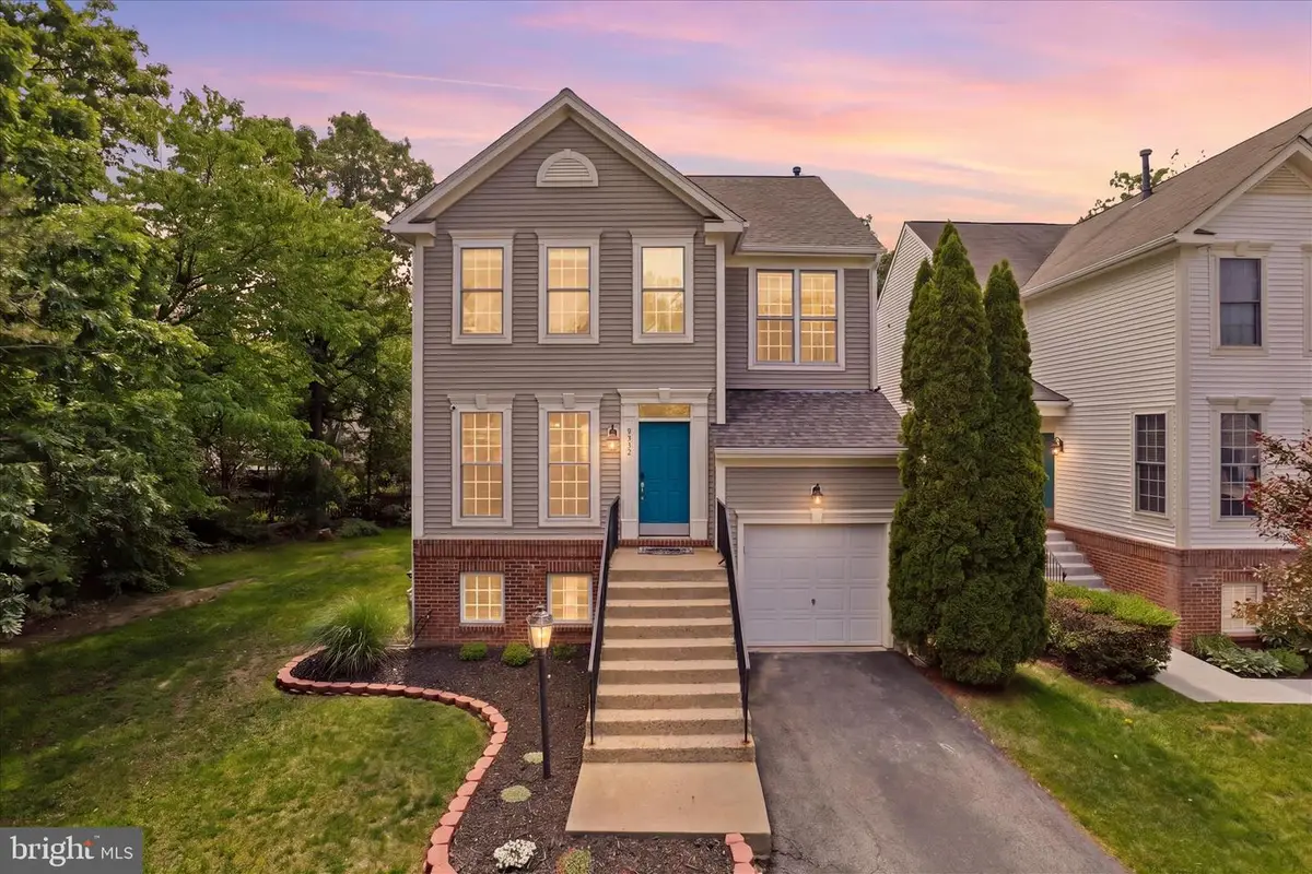 8812 Fenimore Pl, Bristow, VA 20136 - #1