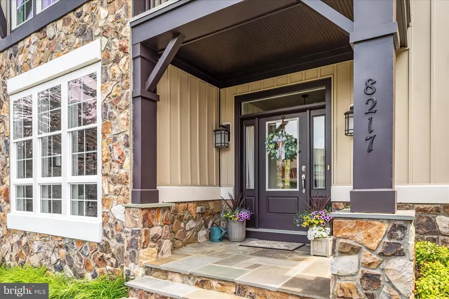 8217 Bearhurst Dr, Gainesville, VA 20155 - #3