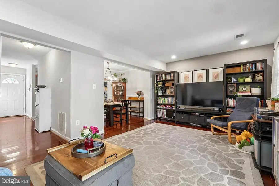 2069 Mayflower Dr #2069, Woodbridge, VA 22192 - #3