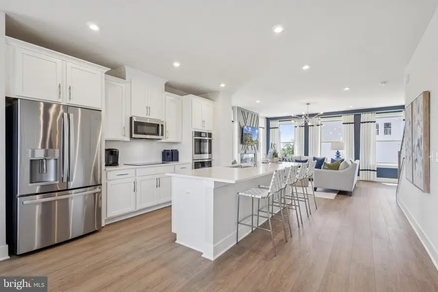 14057 Onyx St, Woodbridge, VA 22193 - #3