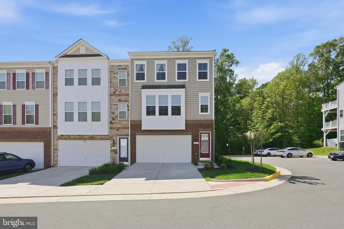 5076 Dimples Ct, Woodbridge, VA 22192 - #1