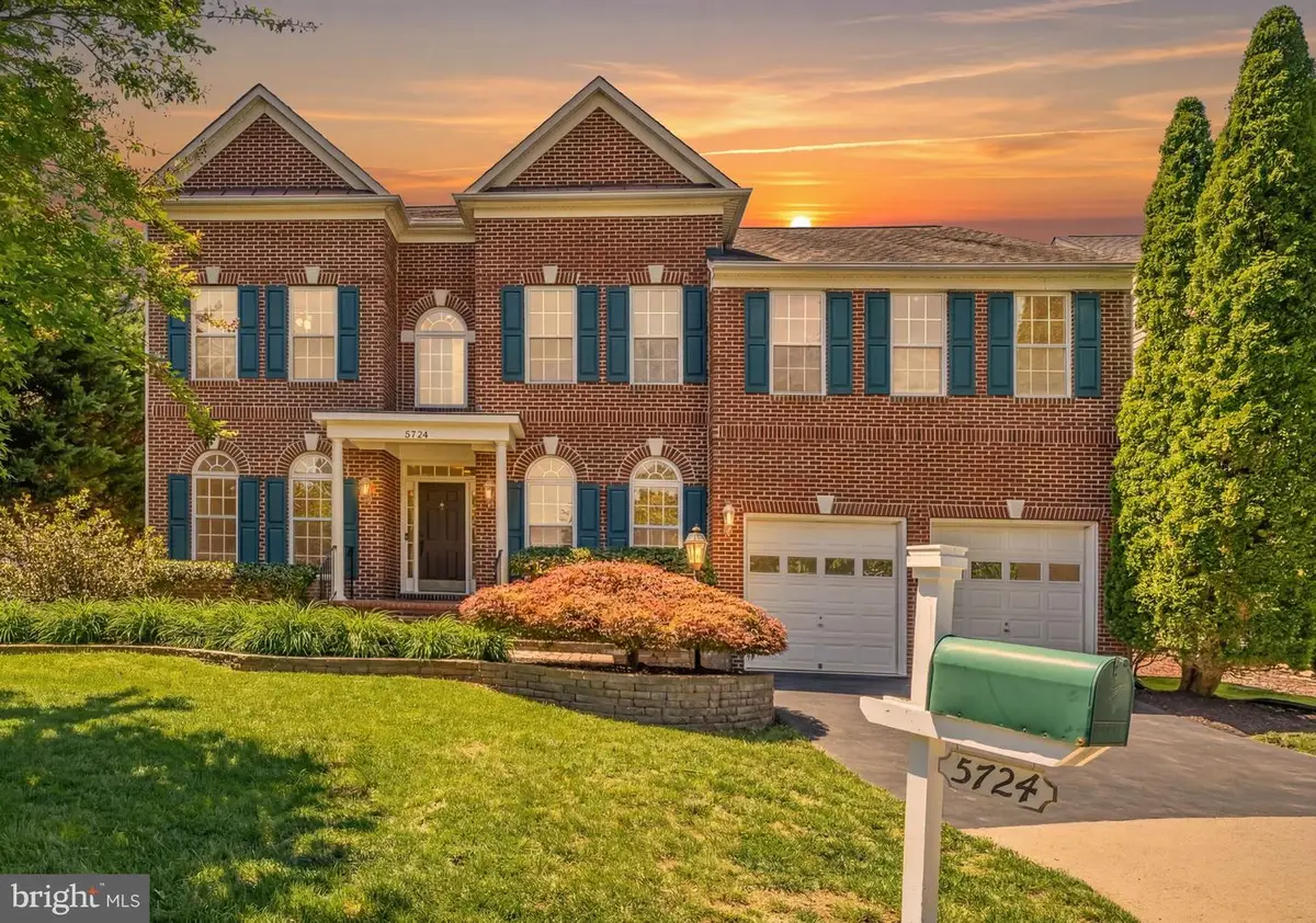 5724 Macintosh Loop, Haymarket, VA 20169 - #1