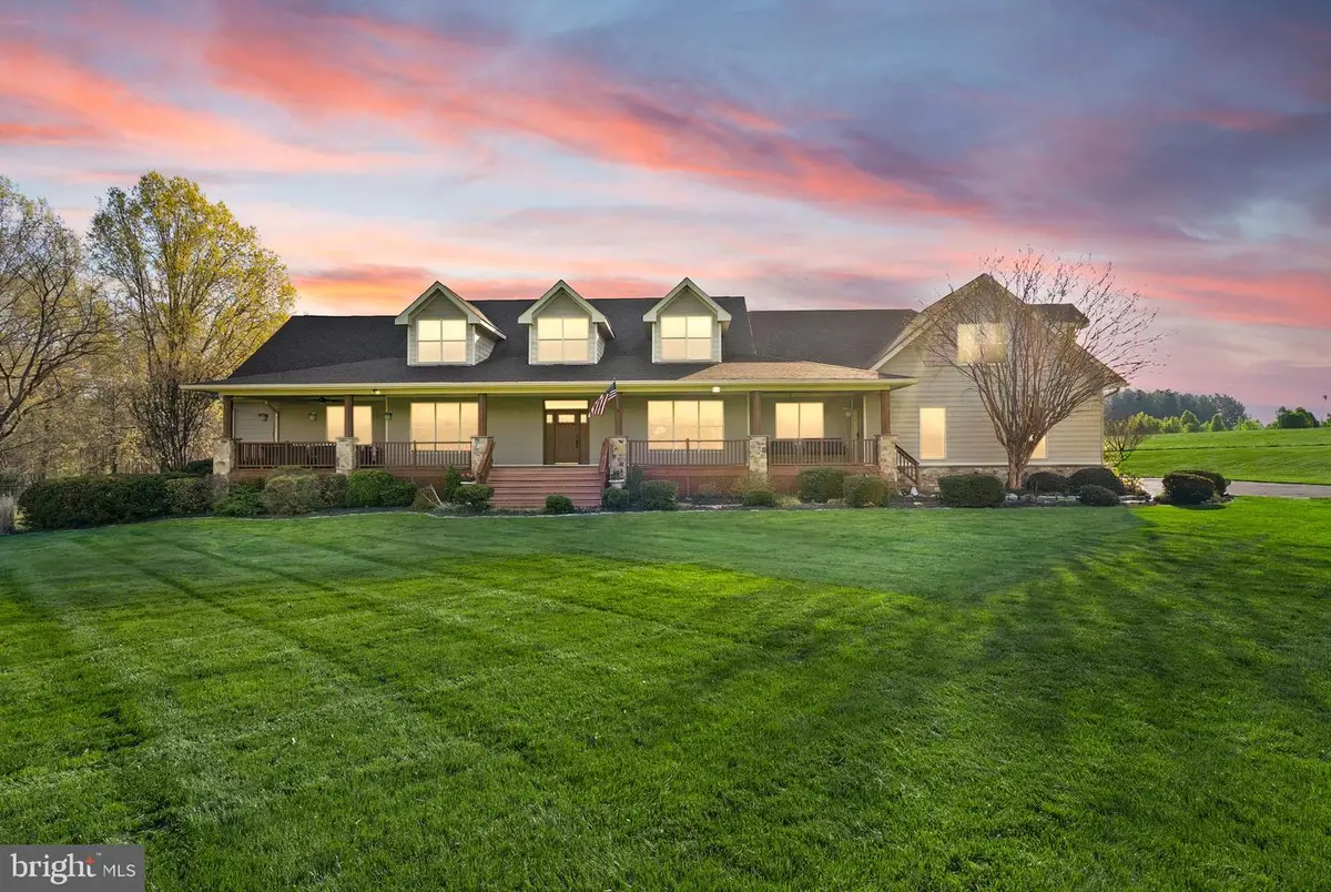 9351 Mackenzie Meadow Ct, Nokesville, VA 20181 - #1