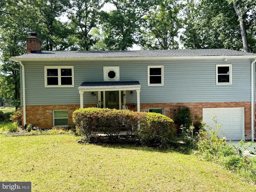 2712 Omisol Rd, Woodbridge, VA 22192 - #2