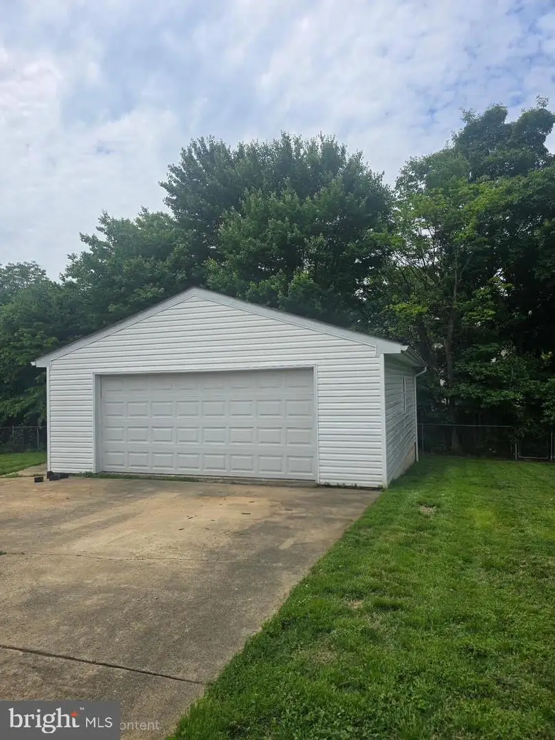 13706 Botts Ave, Woodbridge, VA 22191 - #2