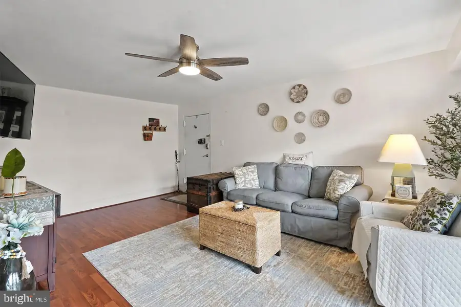 12717 Gordon Blvd #120, Woodbridge, VA 22192 - #2