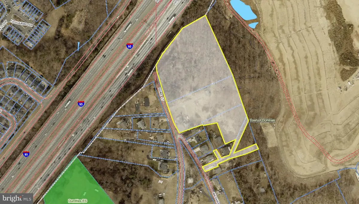 17521 Duke St, Dumfries, VA 22026 - #1