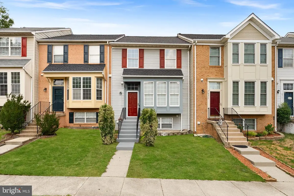 8307 Ewing Pl, Manassas, VA 20109 - #1