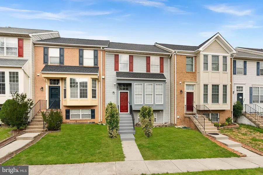 8307 Ewing Pl, Manassas, VA 20109 - #2