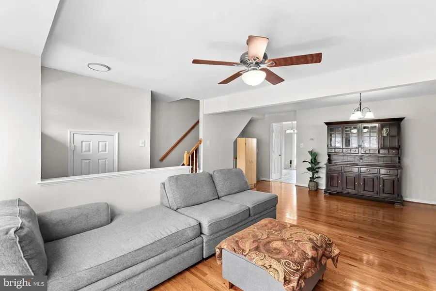 8307 Ewing Pl, Manassas, VA 20109 - #3